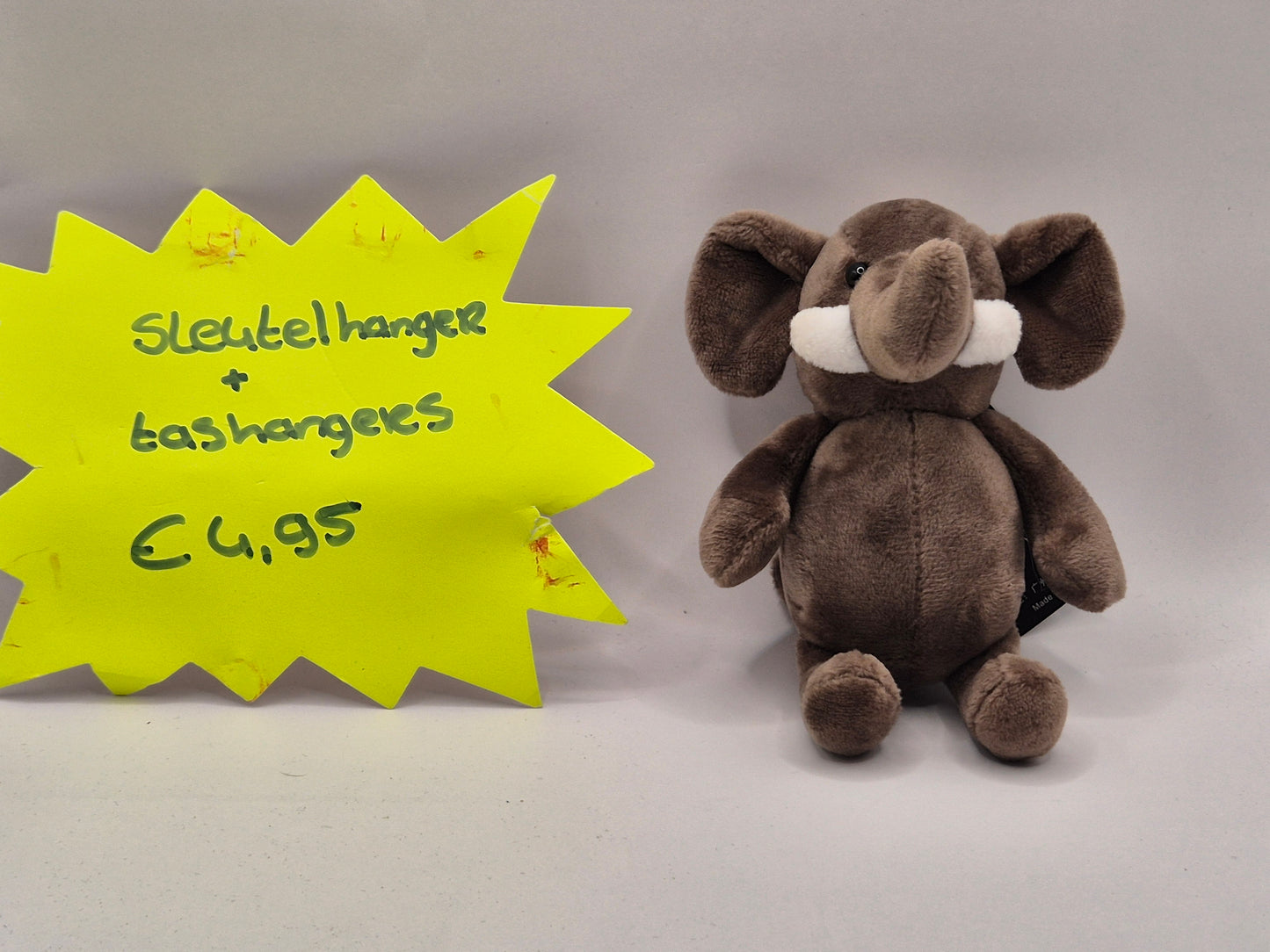 sleutelhanger en tas hanger in 1