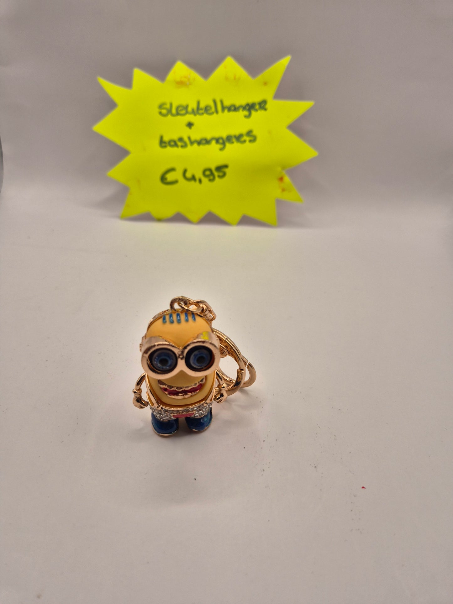 sleutelhanger en tashanger in 1