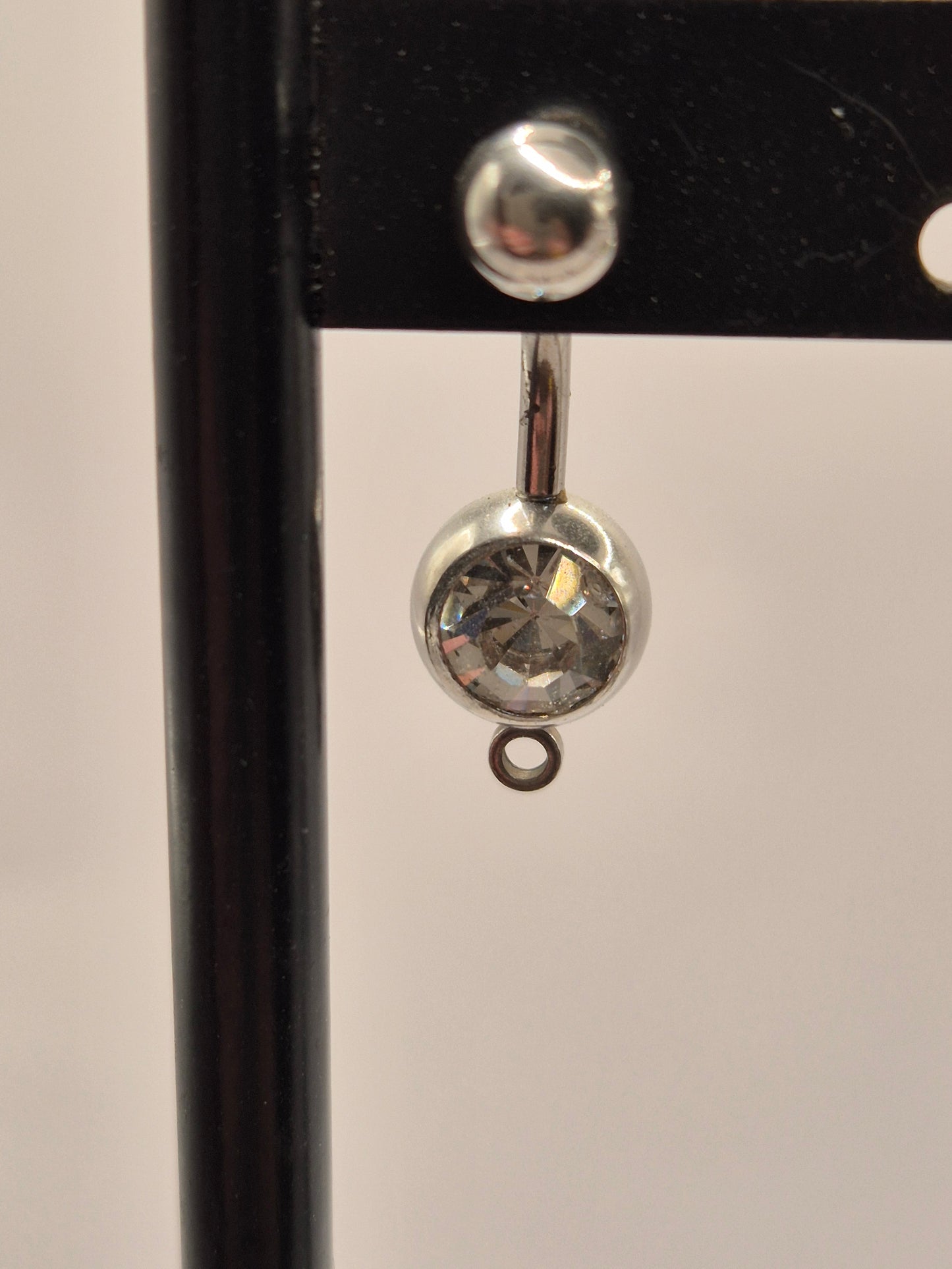 navelpiercing doorzichtig