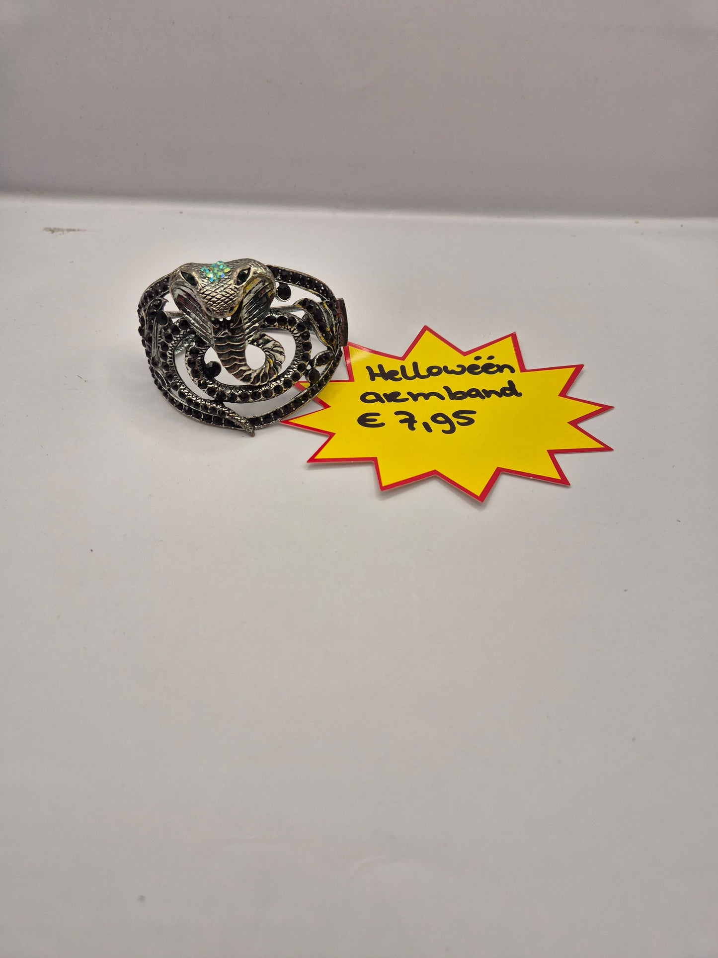 helloween armband
