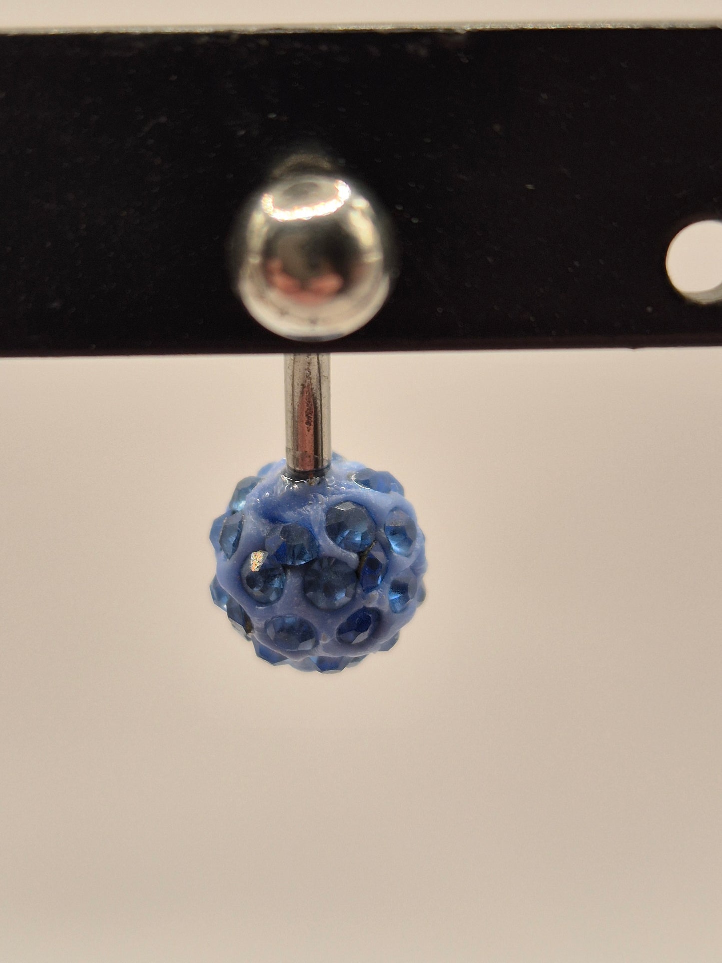 navelpiercing blauw