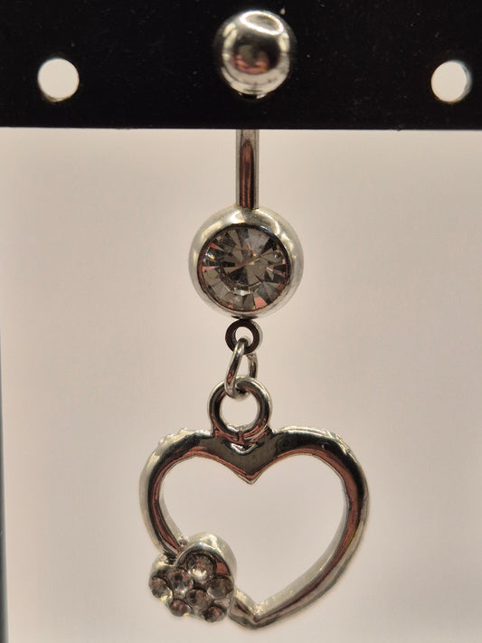 navelpiercing hart