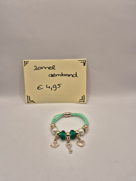 zomerse kleuren armbanden