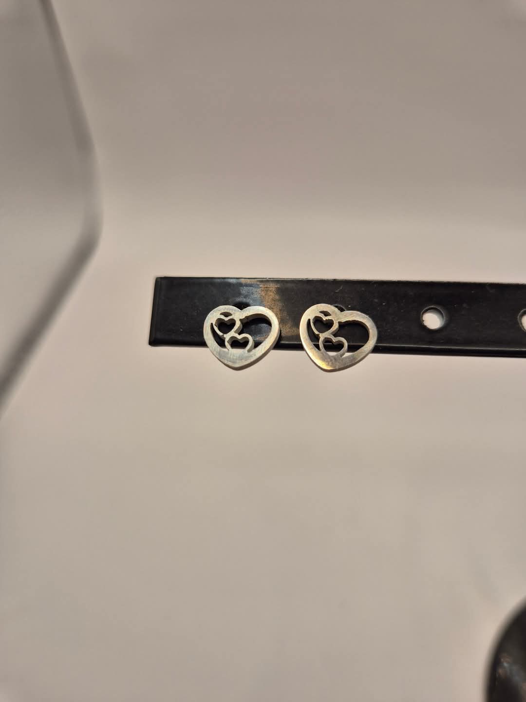 r.v.s oorbellen hartjes knopjes