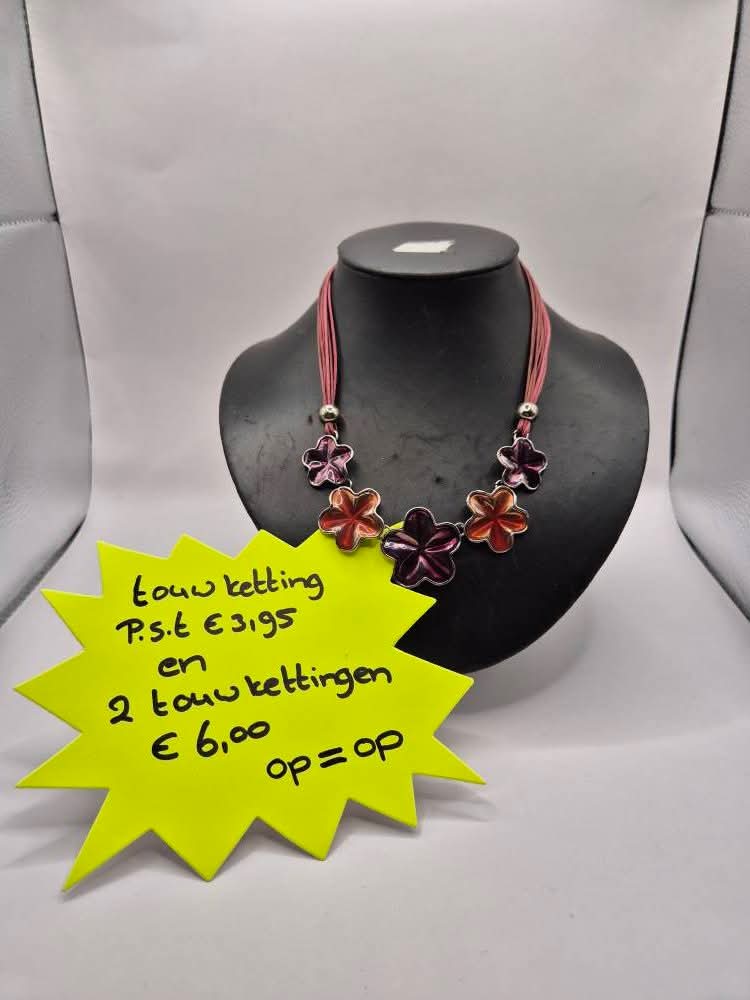 2 touw  kettingen