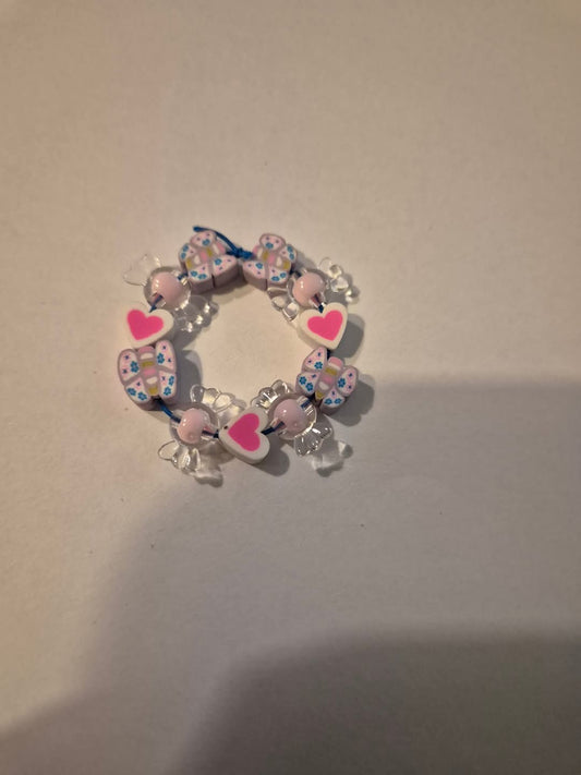 zelfgemaakte kinderarmbandjes