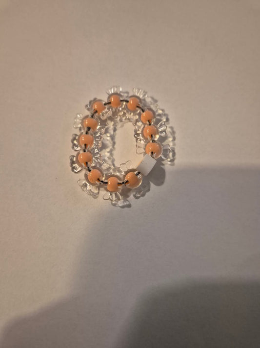 zelfgemaakte kinderarmbandjes